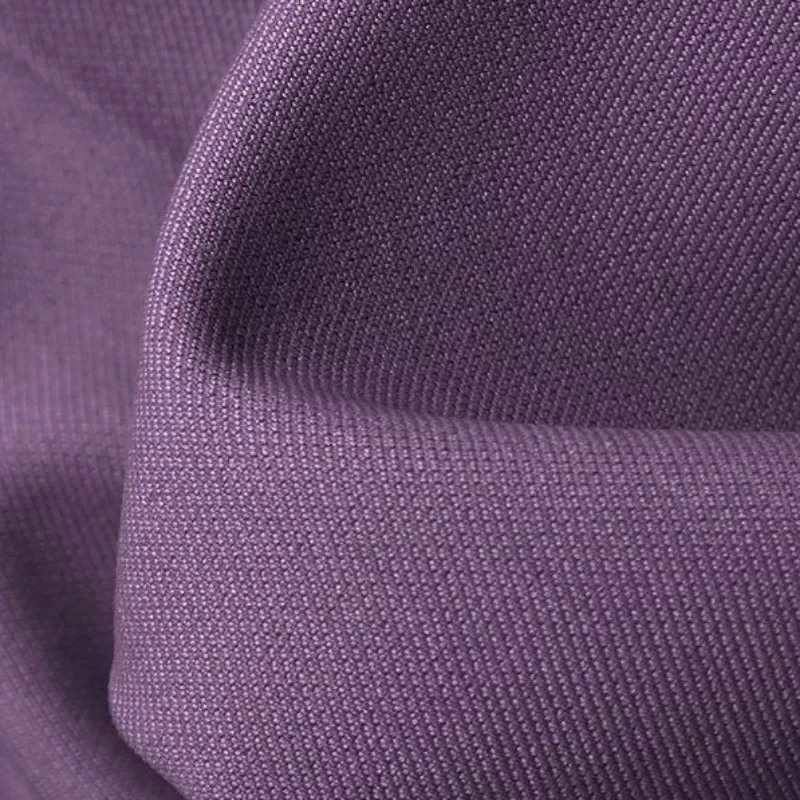 Рисунок 6 - Плотный профессиональный костюм