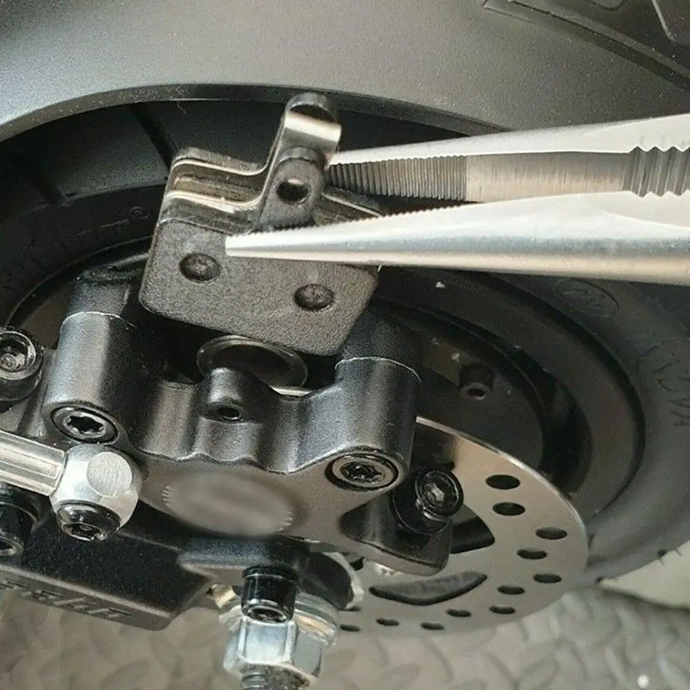 Pastiglie Freno Zoom Per Scooter Elettrico – Compatibili Con KAABO, Wolf, Mantis Pro, VSETT, Frenata Potente E Facile Sostituzione