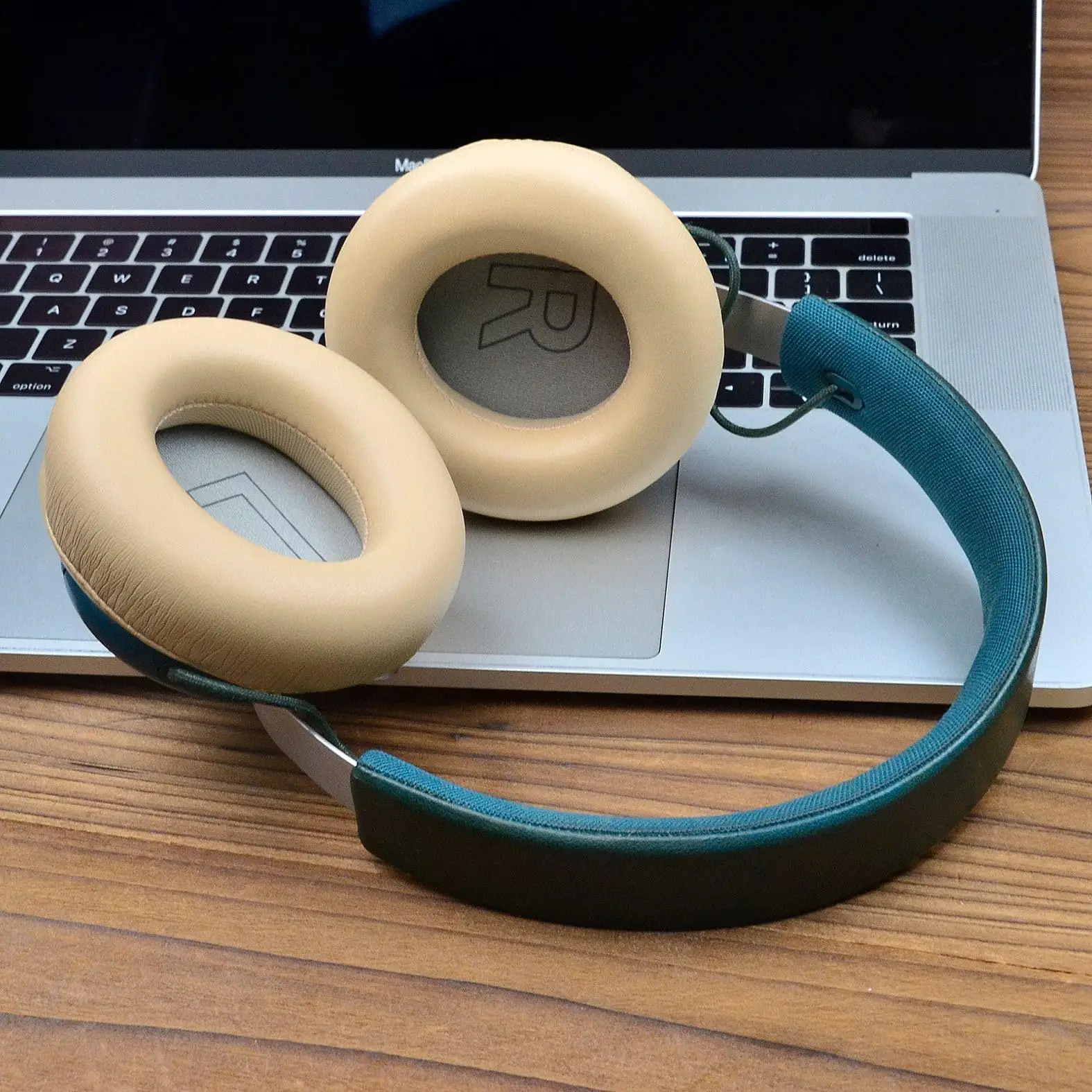 YAYINCC Replacement Ear pads+Zipper headband cover Combo for B&O beoplay H4 H6 H7, H9, H9i, HX H9 gen 3 Headphones Ear Cushions