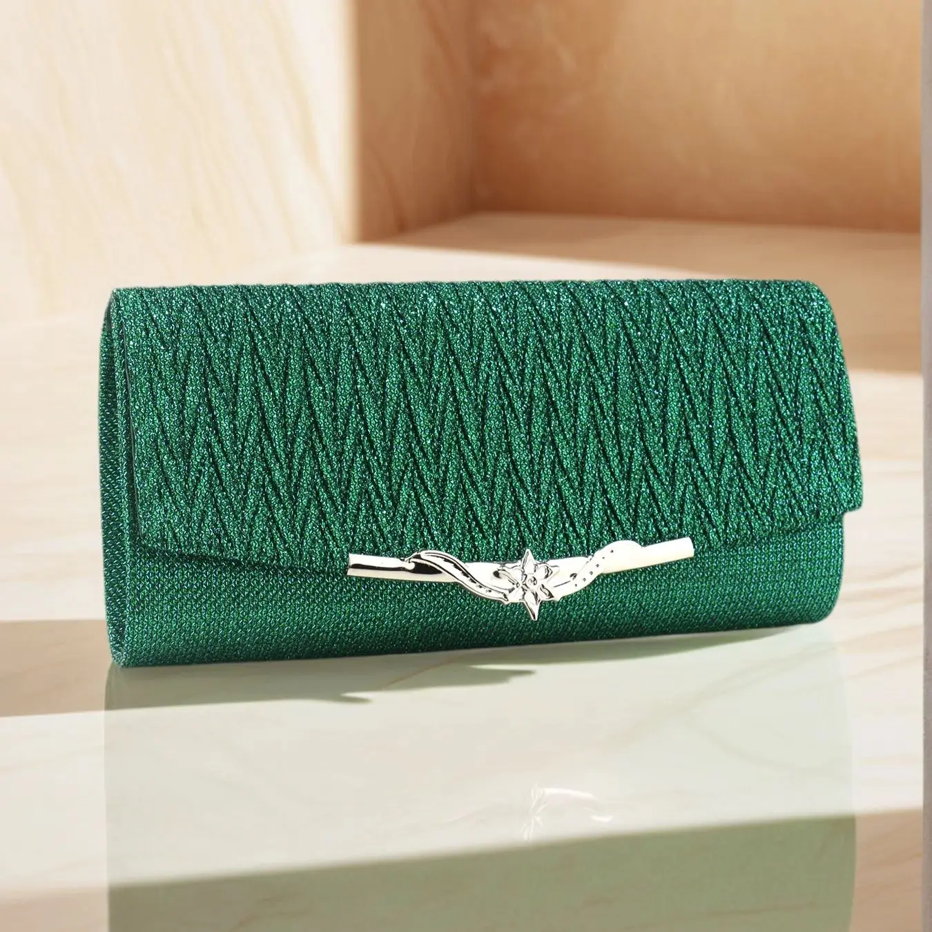 Golden Metal Women Evening Clutch Handbags Ruched Fashion Glitter