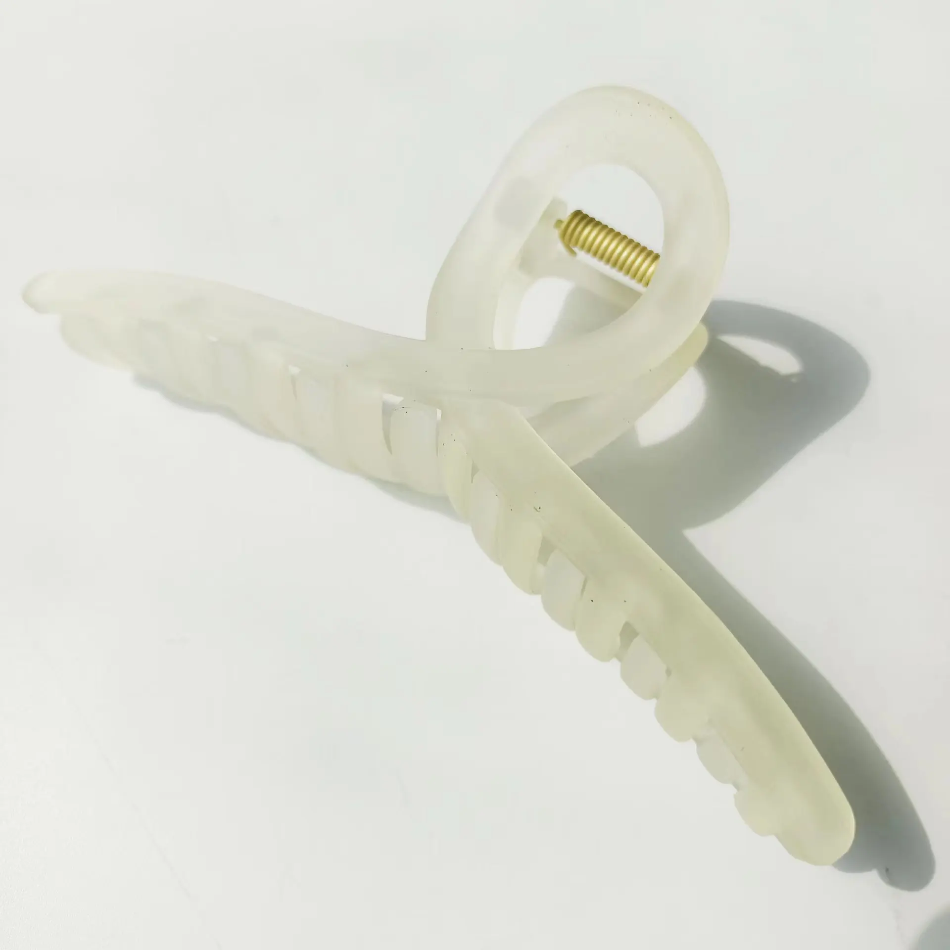 

Women's Accessories Hot Sale Trendy Claw Hairpins And Clips Hairbows For Girls Barrette Elegant Style Popular Hair Catch