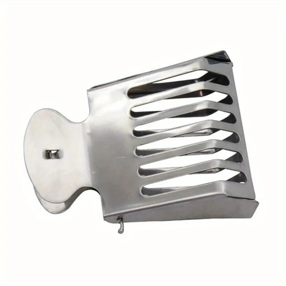 1PC Bee Queen Catcher Clip Stainless Steel Cage Beekeeping Equipment Tool Beekeeper Equip Isolation Room