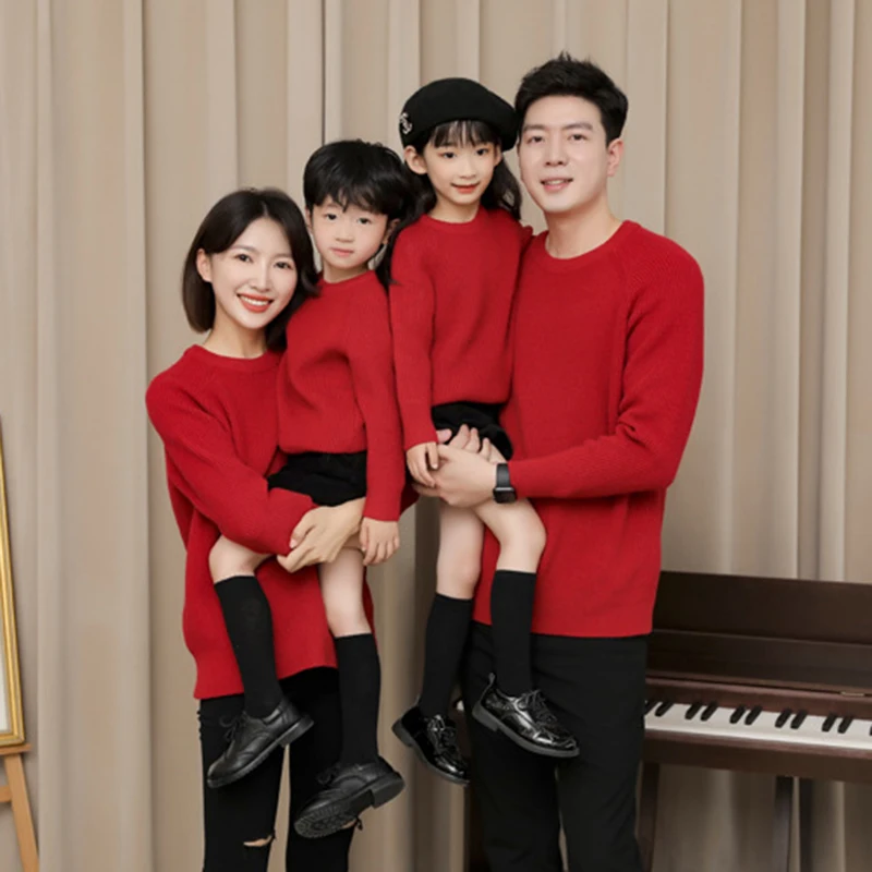 Suéteres navideños Conjuntos familiares a juego Look familiar Madre, hijo, hija Ropa para mamá y papá Ropa familiar roja de Año Nuevo