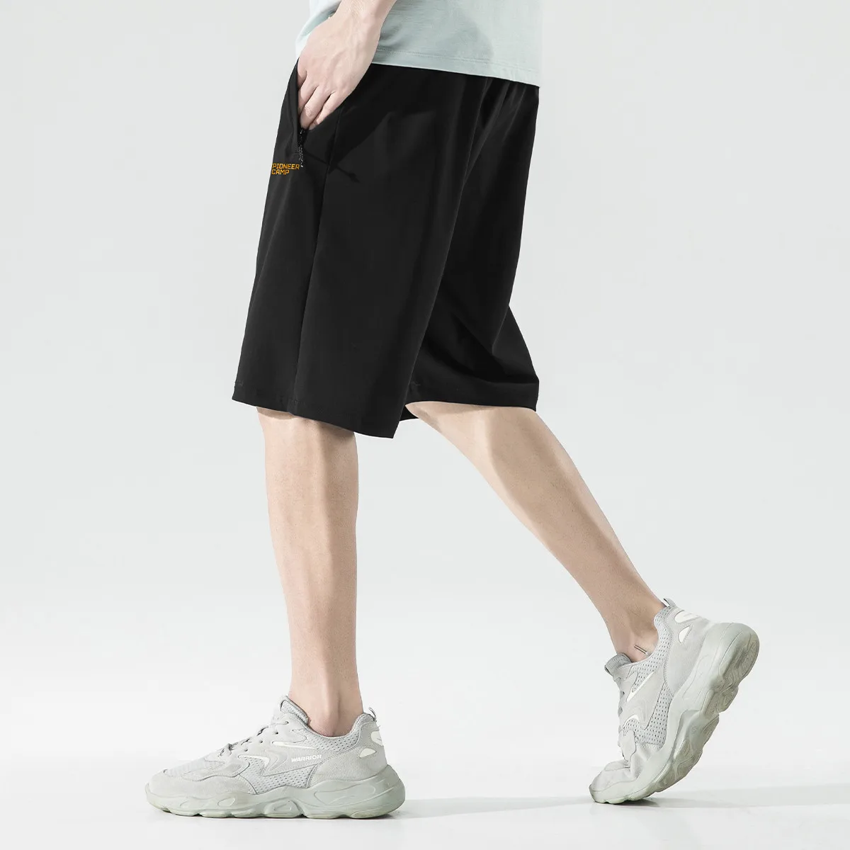 Description Picture 6 of itemPioneer camp 2024 summer men's light fast drying sports shorts zipper pocket straight five pants basketball fitness ADK18230123H