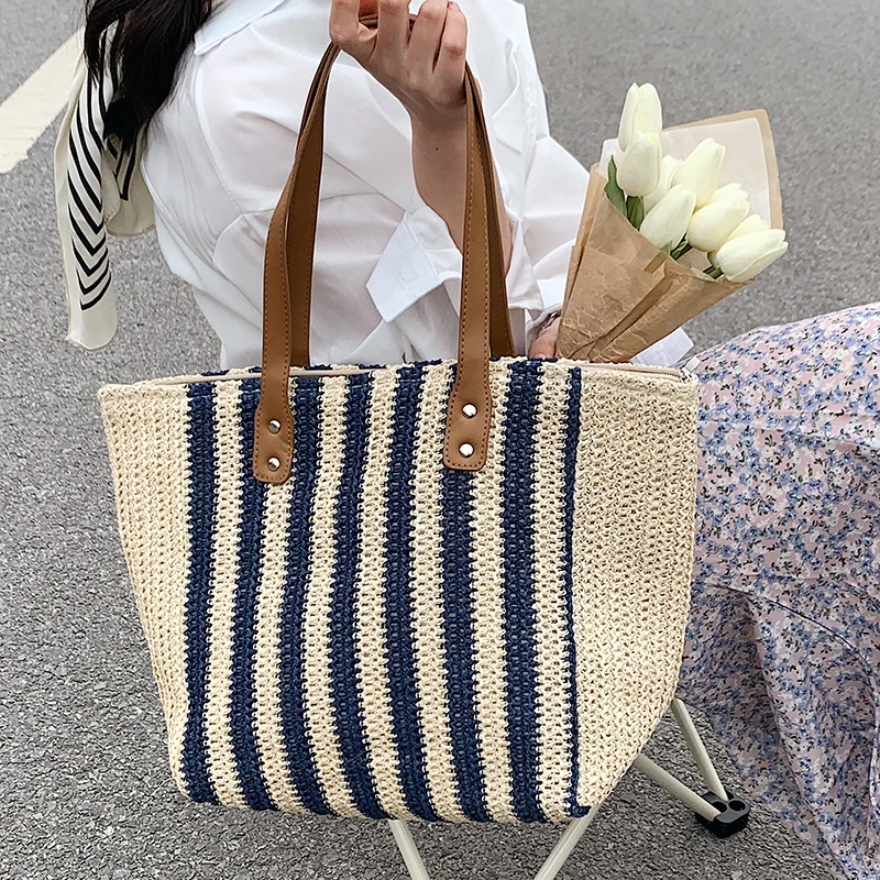

Large Capacity Women Straw Handbags High Quality Ladies Tote Messenger Bags Fashion Designer Female Casual Shoulder Travel Bag