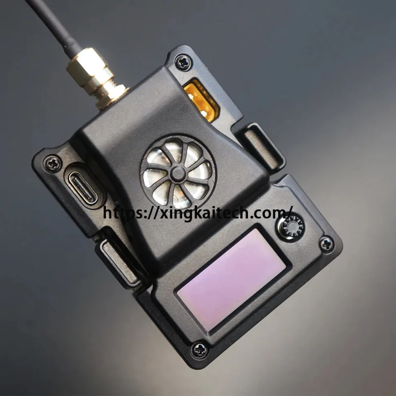 Module ELRS 360Mhz 915Mhz TX RX installé sur une radio commande, câbles visibles.
