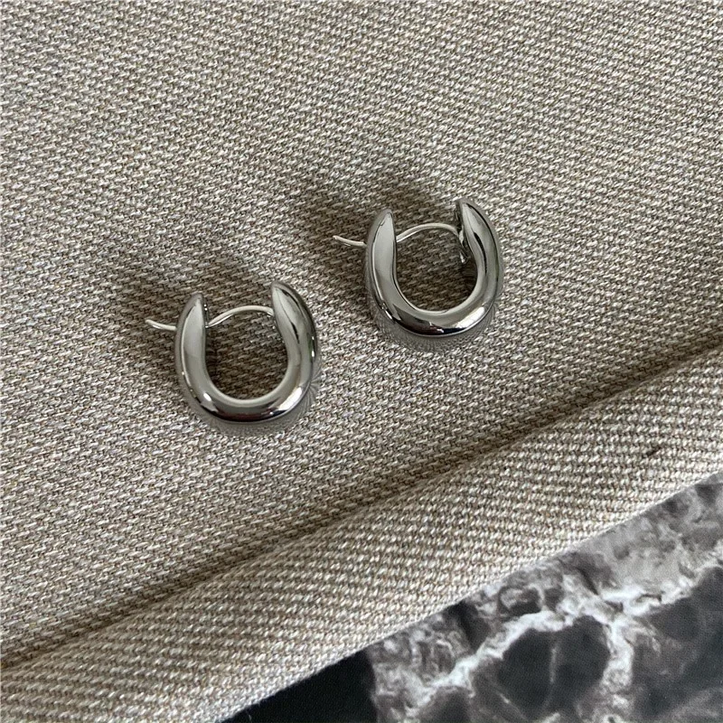 Timeless Wonder Brass Geo Hoop Earrings for Women Designe Jewelry Punk Gothic Luxury Trendy Classy Top Quality Simple Neat 6352