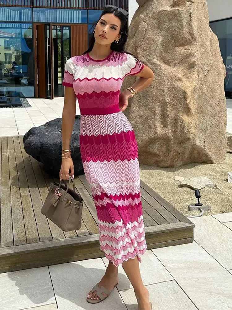 

Women Contrast Color Knitted Slim Maxi Dress Round Neck Short Sleeve Dresses 2024 Curved Stripes Vacation Casual Street Vestido