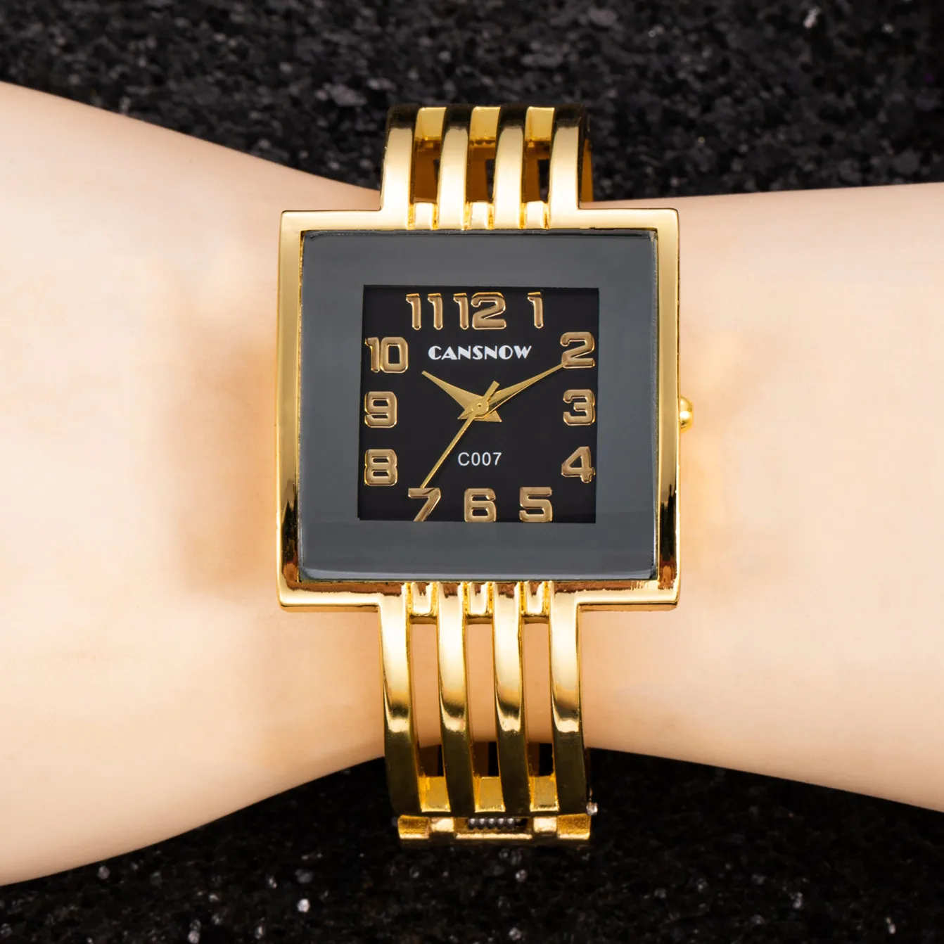 Women Watches Top Brand Luxury Bracelet Square Dial Lady Luxe Wrist Watch Gold Stainless Steel Casual Clock Hot Reloj Mujer 2022