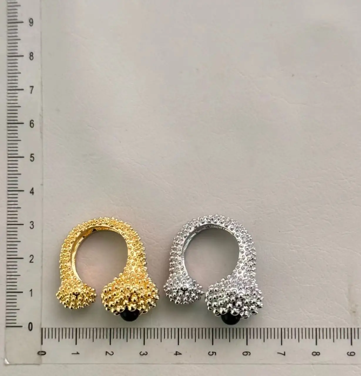 Vintage vergoldete schwarze Achat Metall klobige offene Ringe für Frauen Mädchen übertrieben Charm Party Schmuck Zubehör – Detail 1