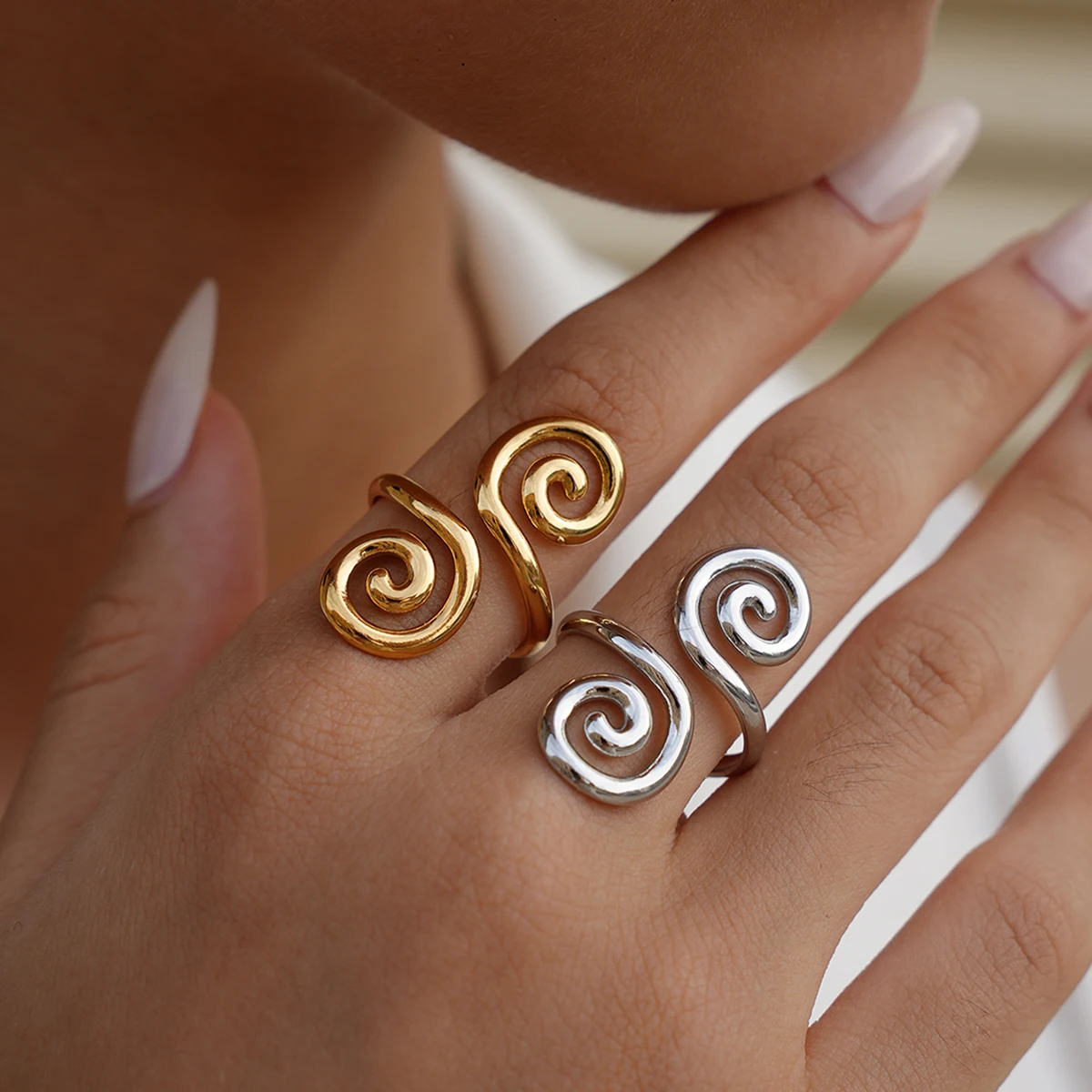 Vintage Metal Irregular Smooth Spiral Ring Set Women's 18k Gold Plated for Everyday Wear, Vacation Travel 1