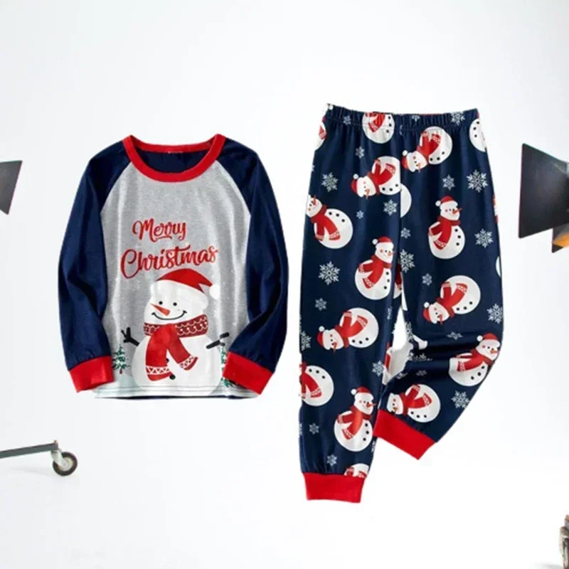 thumbnail image 5 of Conjunto de pijamas a juego para la familia con estampado de dibujos animados, ropa de dormir suave y bonita, traje de 2 piezas para padres e hijos, conjunto de pijama cálido para bebé, 5 of 5