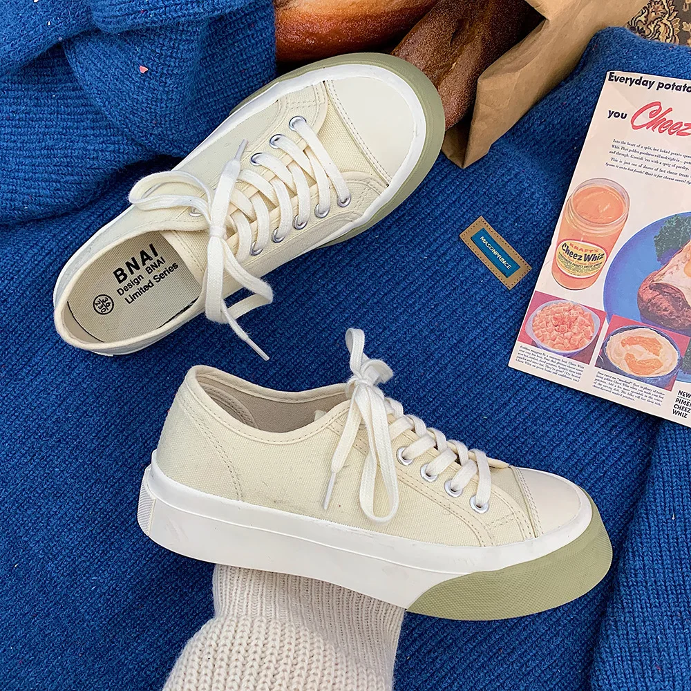 Spring 2022 New Fashion Sneakers Women Vulcanize Shoes Canvas Breathable Casual Solid Tennis Female Running Shoes Woman