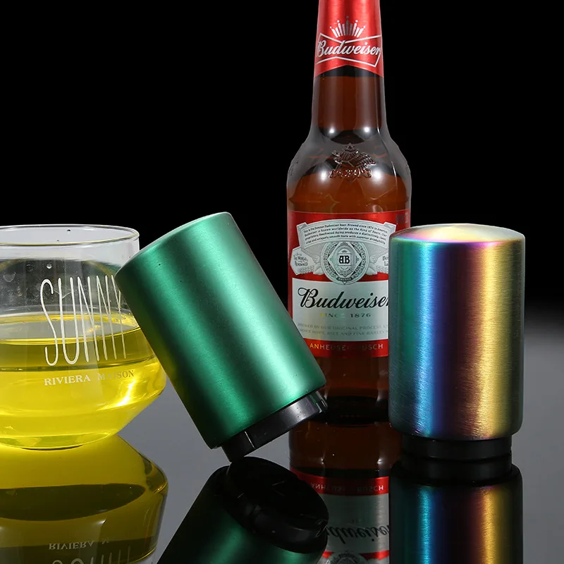 Nouveau Ouvre-bouteille De Bière Automatique Aimanté En Acier Inoxydable,  Poussez Vers Le Bas Pour Ouvrir Les Canettes De Bière, Accessoire De  Cuisine Portable Pour Bar Et Tire-bouchon Pour Bocaux