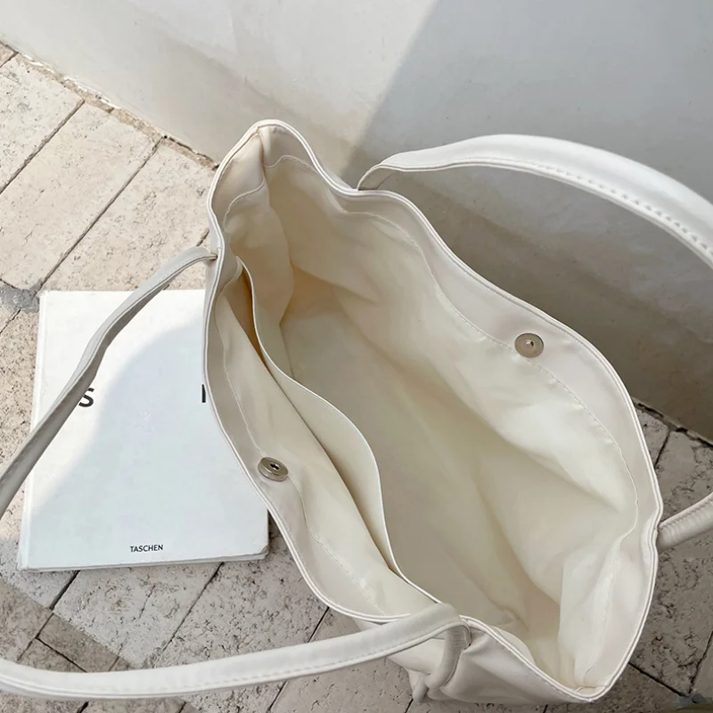 Portable Texture Tote Bag for Women, Shoulder Underarm Bag, Commuting Bag, Large Capacity, Niche Design, Autumn Winter Handbags