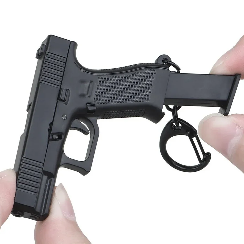 1:3 Tactical Pistol Shape Keychain Mini Portable Decorations Detachable G-45 GunWeapon Keyring Key Chain Ring Trend Gift tactical pistol keychain
