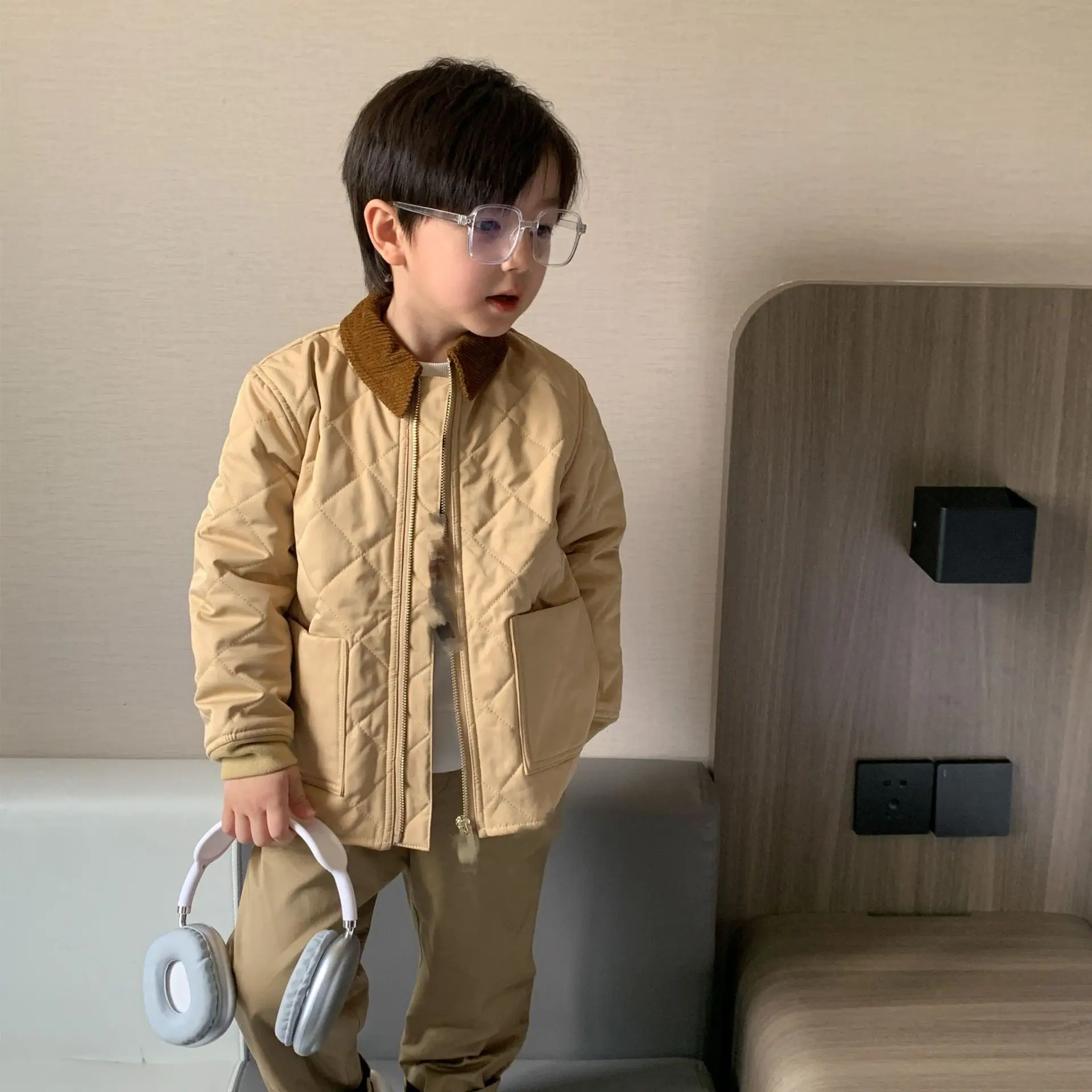

New Fall Quilted Jacket With Khaki Corduroy Collar LAB CICI