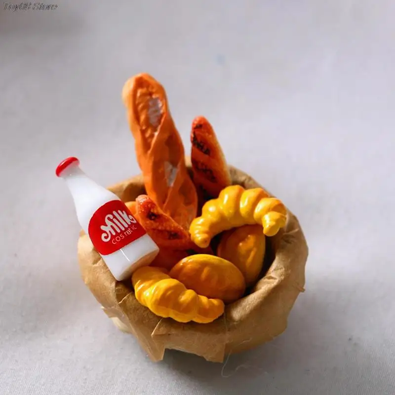 Рисунок 3 - миниатюрные игрушки для кукольного