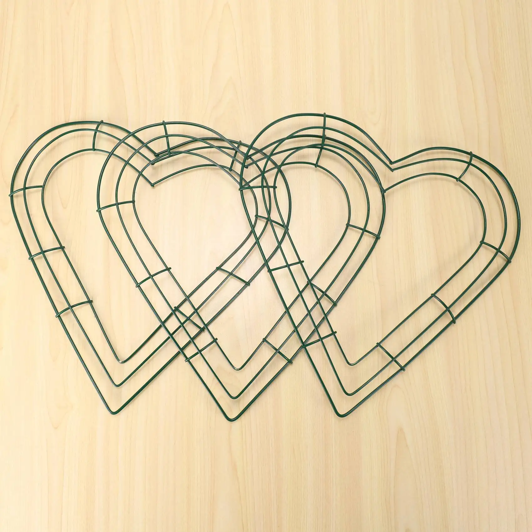 3 Pack Heart Metal Wreath 12 Inch Heart-Shaped Wire Wreath Frame for Home Wedding Valentine's Day DIY Crafts