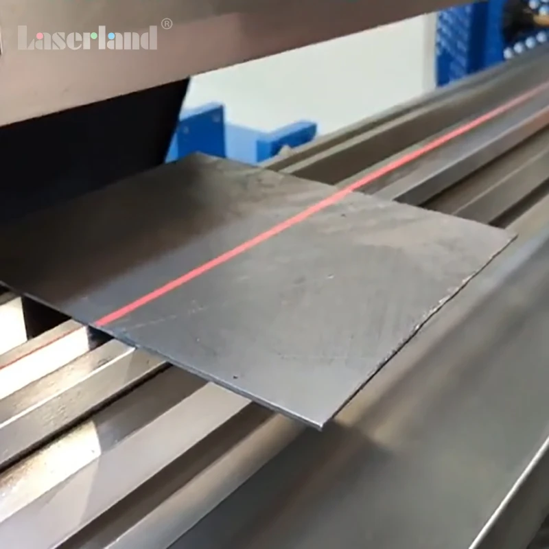 Rotes Linienlaser-Modul, fokussierbarer Projektor, Locator, Marker für Stickmaschinen, Stoff, Holzarbeiten, Schneiden, Sägewerke, Ausrichtung – Detail 7