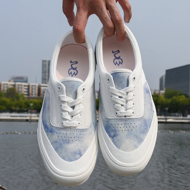 durable skateboard shoes