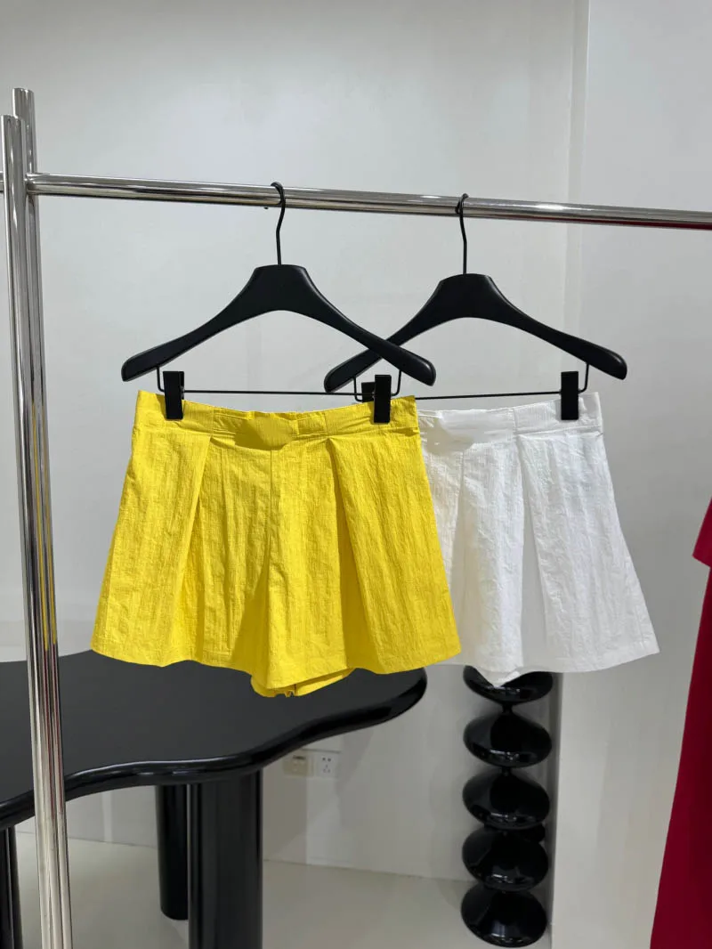 

Women's sporty shorts, solid color simple A-line pants skirt, youthful vitality, fashionable and versatile pants