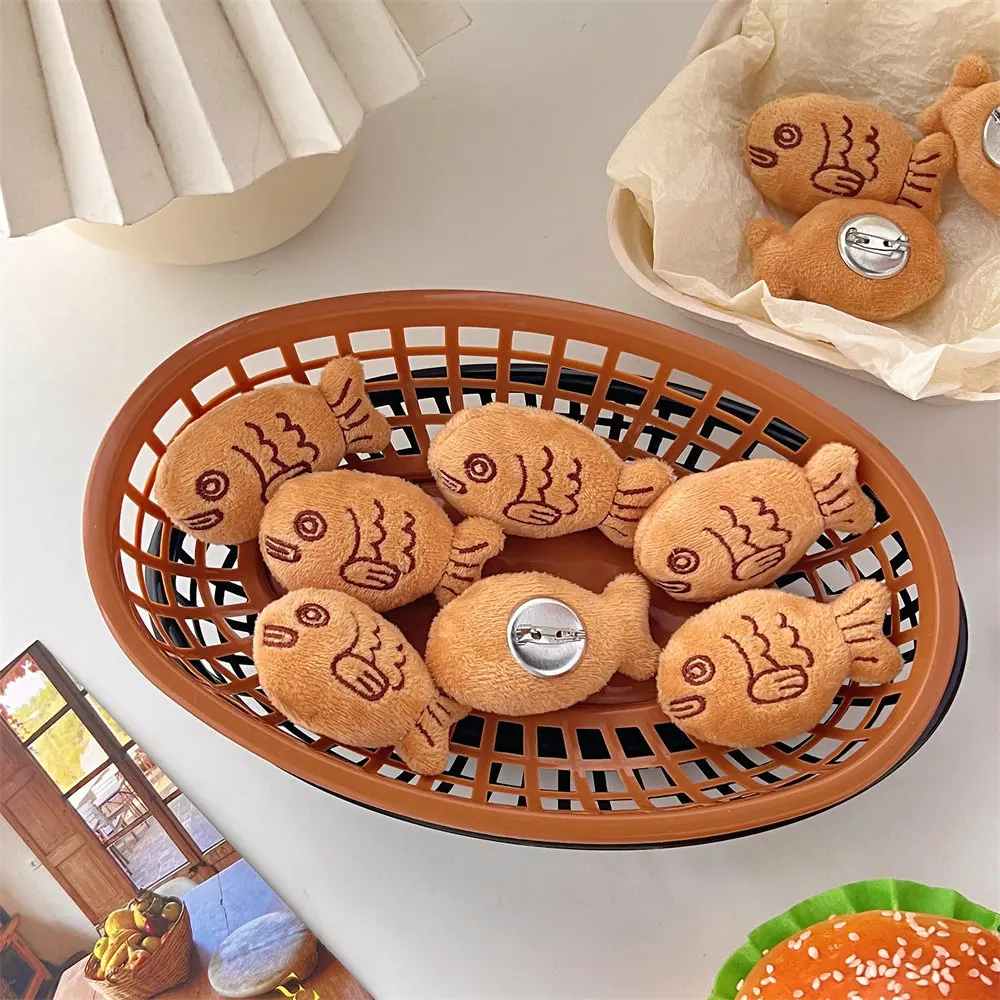 1Pc Japanese Mini Cute Cartoon Plush Snapper 3D Badge Brooch Kawaii Taiyaki Sweater Backpack Clothes DIY Personalized Decor Pins