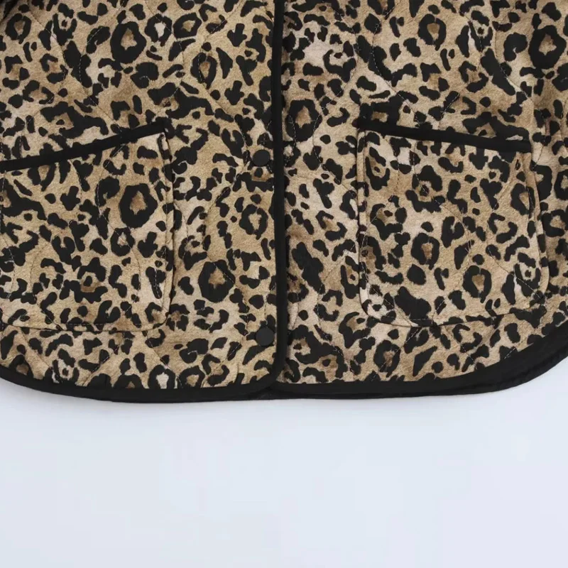 TRAF Parkas Leopard Winter Coats Woman Vintage Animal Print Quilted Jacket Women Autumn Long Sleeve Padded Jacket Short Coats 6