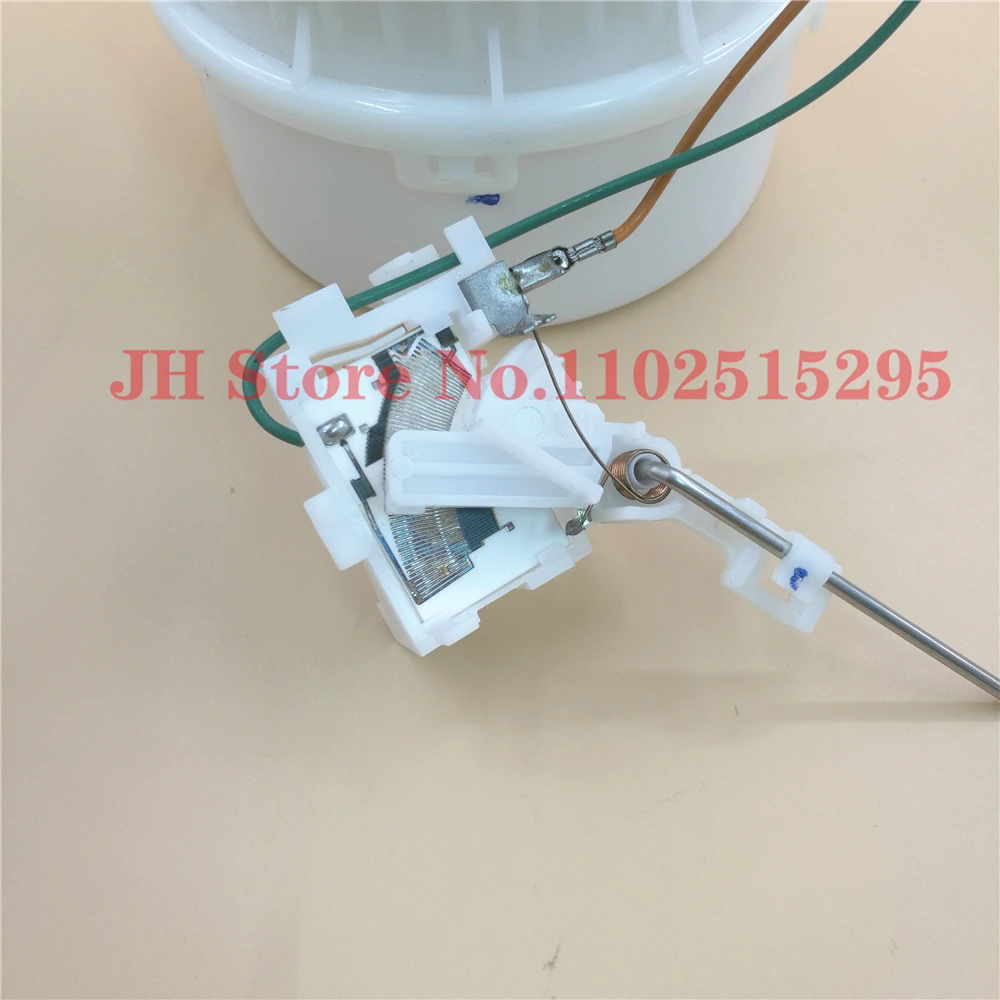 JH Fuel Pump Module Assembly For Mazda M3 Mazda 3 Ford C-Max Focus