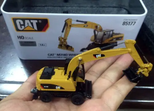 DieCast Masters Caterpillar Cat M318D Wheel Excavator 1/87 HO Scale Metal Model DM85177 huina 1 50 car model loader miniature truck loader excavator dump caterpillar crawlers for kids boy metal diecasts toy vehicles