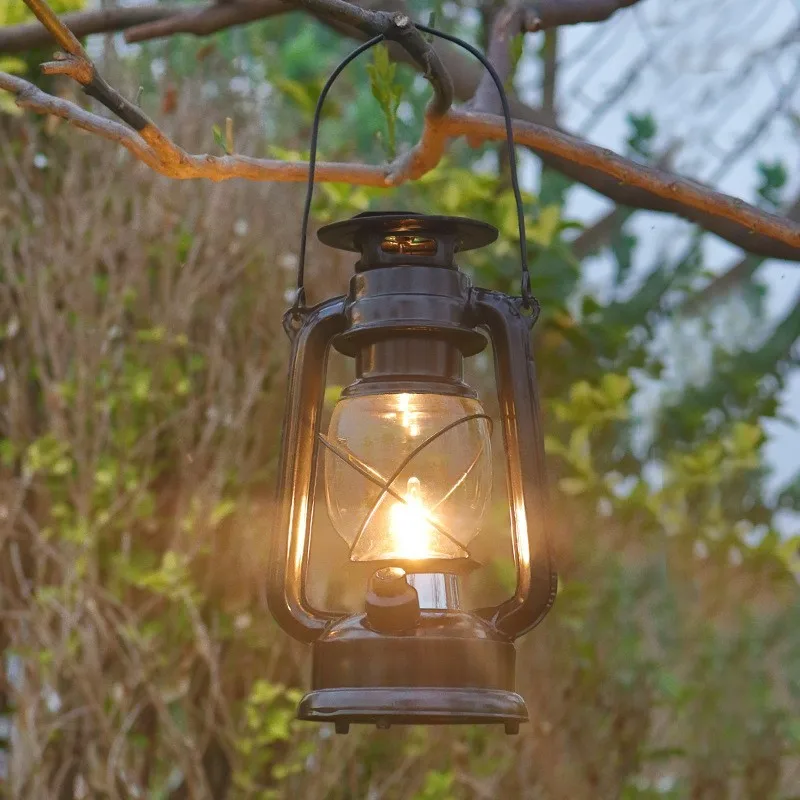 

WOLFACE Solar Horse Lamp Retro Iron Art Products USB Direct Charge Outdoor Camping Lamp Antique Kerosene Lamp Camping Gadgets