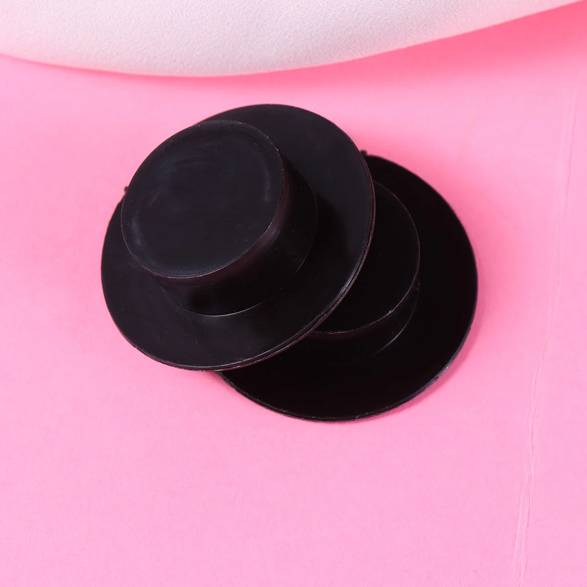 

50/100pcs Mini Clown Hat Snowman Hat Plastic Miniature Doll Formal Hats For DIY Crafts Doll Accessories Decoration