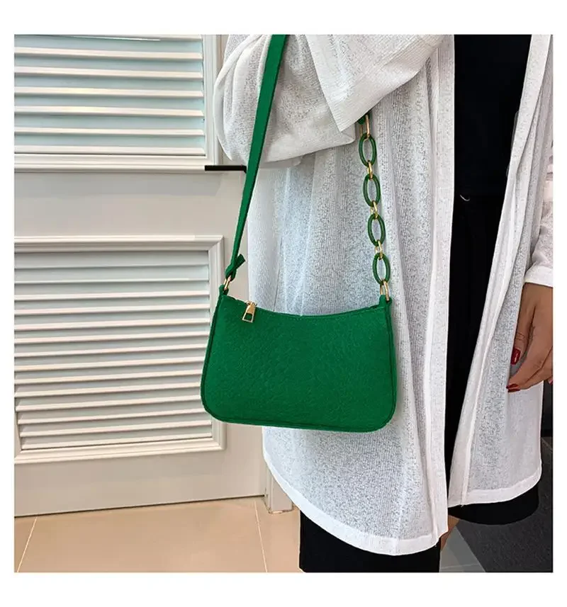 Autumn New Fashion Trend Simple Shoulder Bag Casual Crossbody Bag Retro Underarm Design Advanced Texture Armpit Handbags
