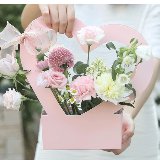 Heart Shaped Flower Arrangement Box Flower Packaging Materials for Flip  Shop Flowers Valentine's Day Bouquet with Hand Gift Boxs - AliExpress