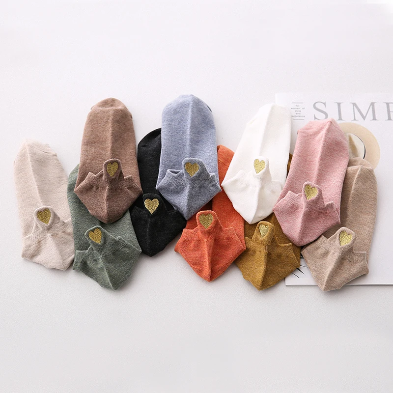 Chaussettes mode pour femmes, Lot de 4 paires, nouvelle collection printemps 2022, couleur coton, nouveauté pour filles, avec coeur brodé, décontracté, amusant, cheville