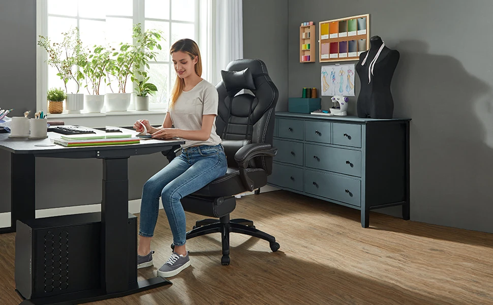 Ergonomische gamingstoel Bureaustoel met telescopische voetensteun Verstelbare hoofdsteun Lendensteun Maximale belasting