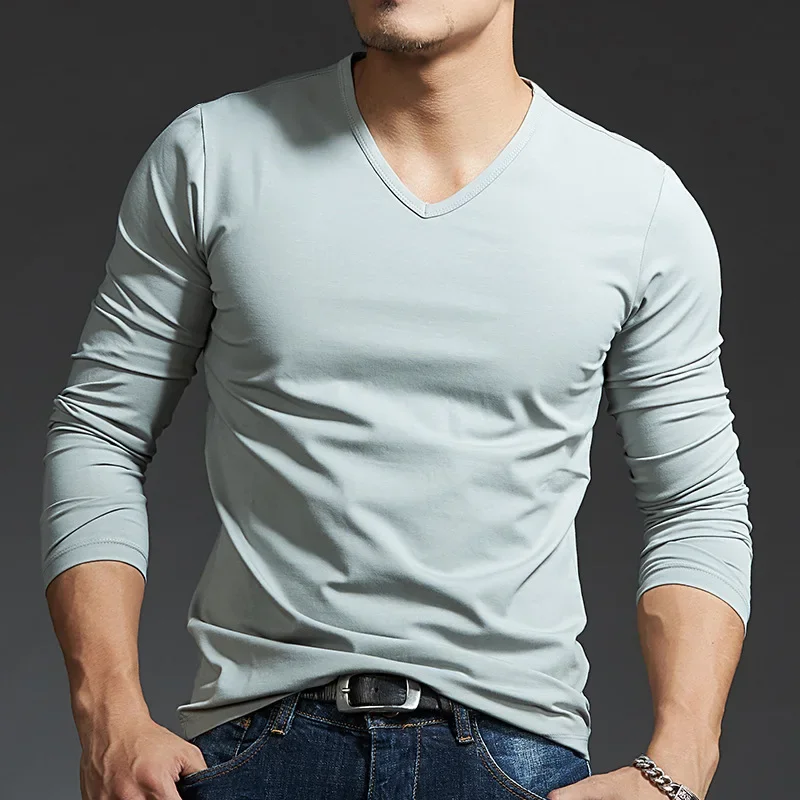 thumbnail image 1 of Venta al por mayor de camisetas ajustadas de manga larga con cuello en V para hombre, color gris oscuro, capa base, jersey interior ajustado, colección de otoño de moda, 1 of 5