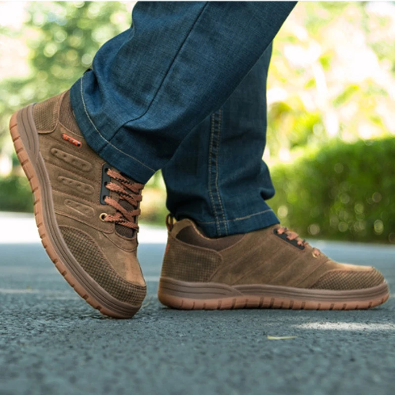New Classic Style Men's Hiking Shoes Lace-up Men Genuine Leather Casual Shoes Wear-resistant Outdoor Jogging and Hiking Sneakers