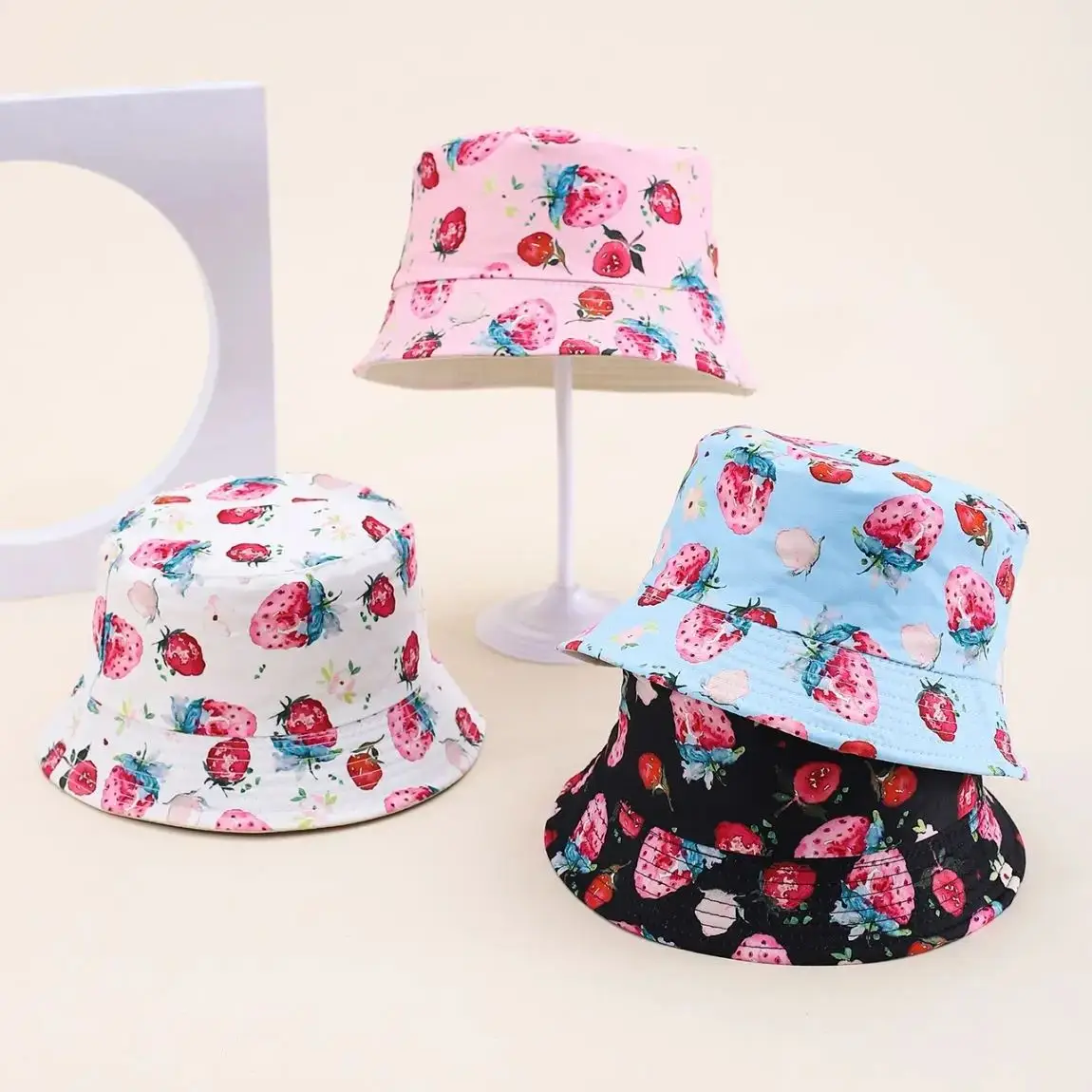 A children's strawberry printed bucket hat with double-sided sun visor cute spring summer versatile basin hat for boys girls