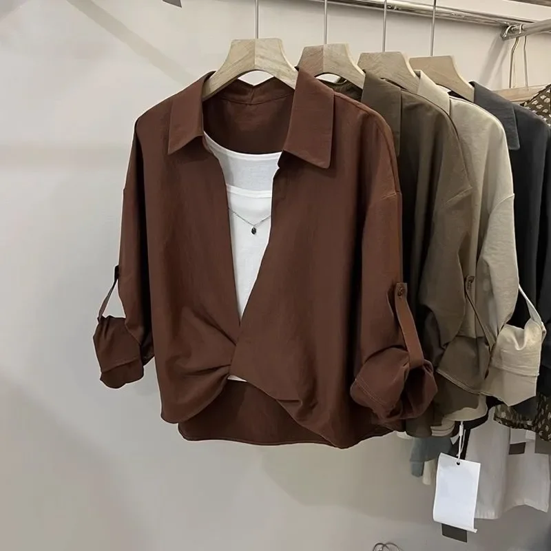 Camicia a maniche lunghe in due pezzi finta con colletto polo per donna all'inizio dell'autunno Top chic in stile occidentale di nuovo stile - immagine 2