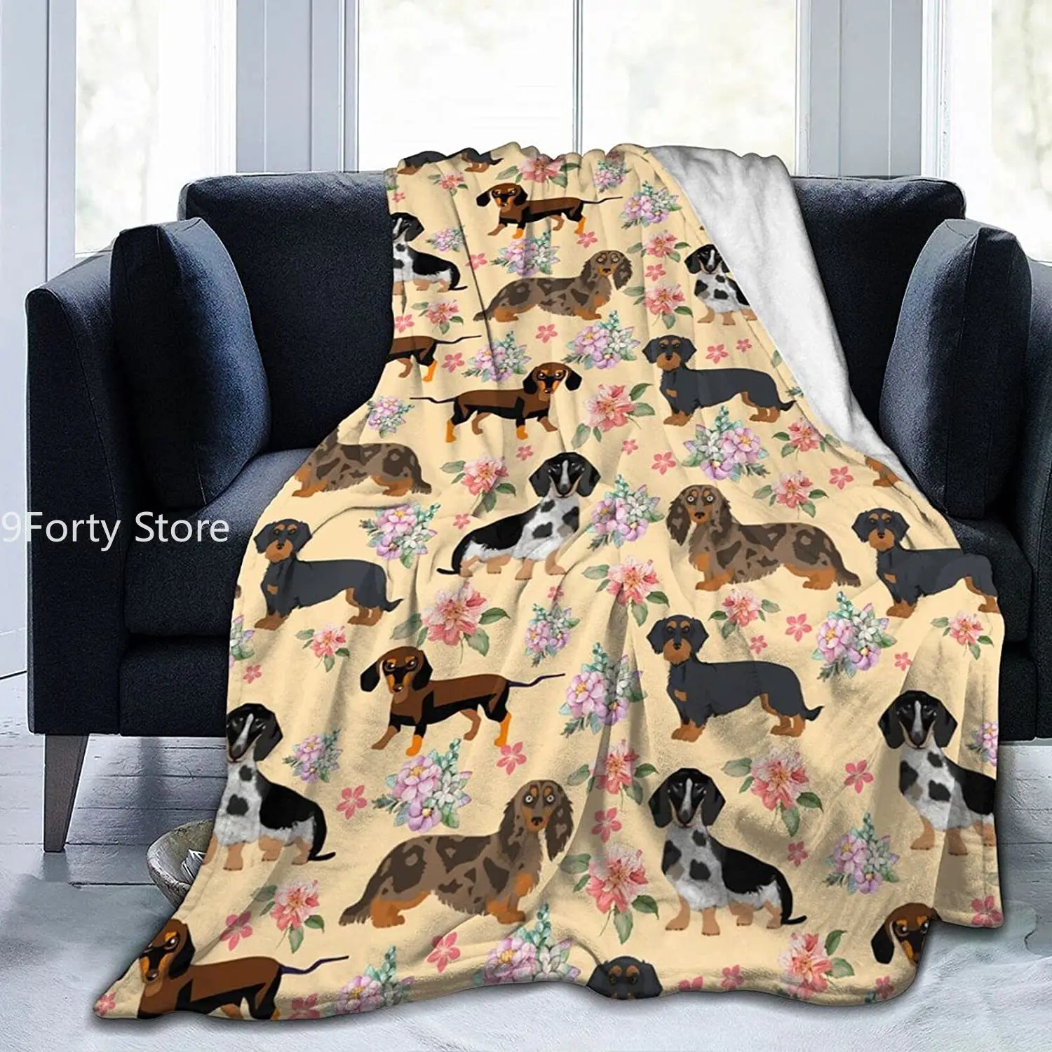 

Dachshund Sausage Dogs Pink Flowers Throw Blanket Flannel Plush Soft Warm Bed Sofa Blankets for Super Bedspread Bedding Gifts