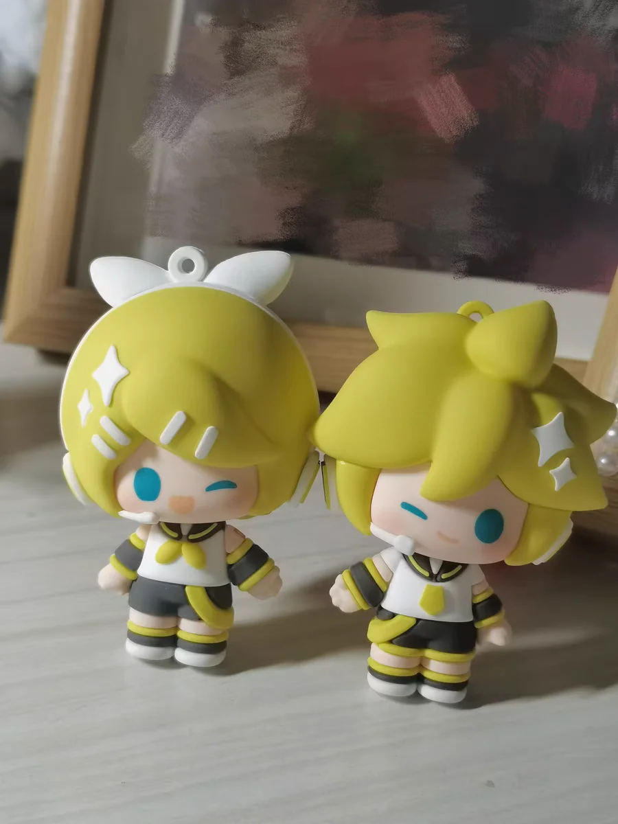 Se70908dcc2ab4ad088927a0f457285c0n - Hatsune Miku Merch