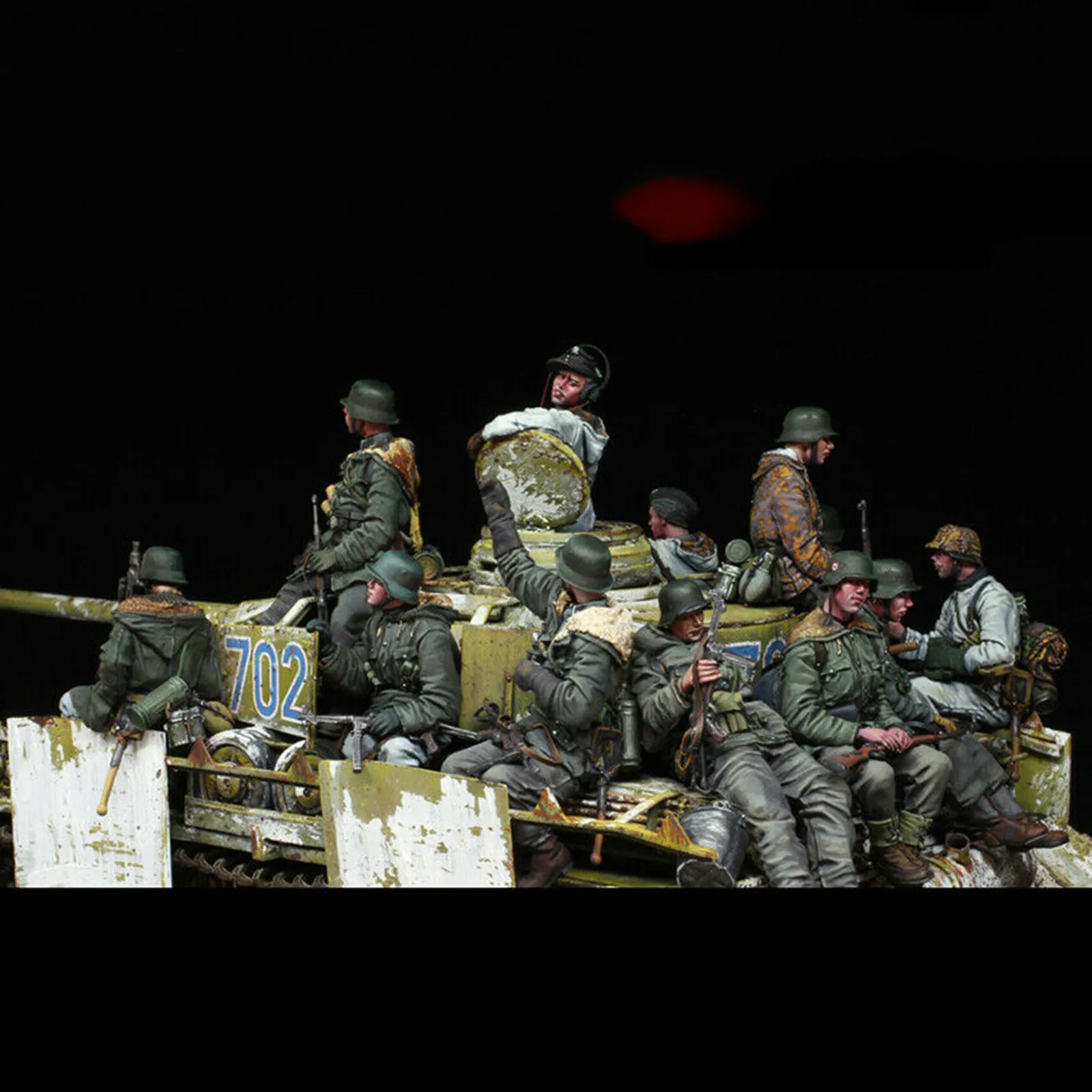 

1/35 Resin Model WWII German 13 Soldiers Tank Crew Big Set Unassembled Unpainted