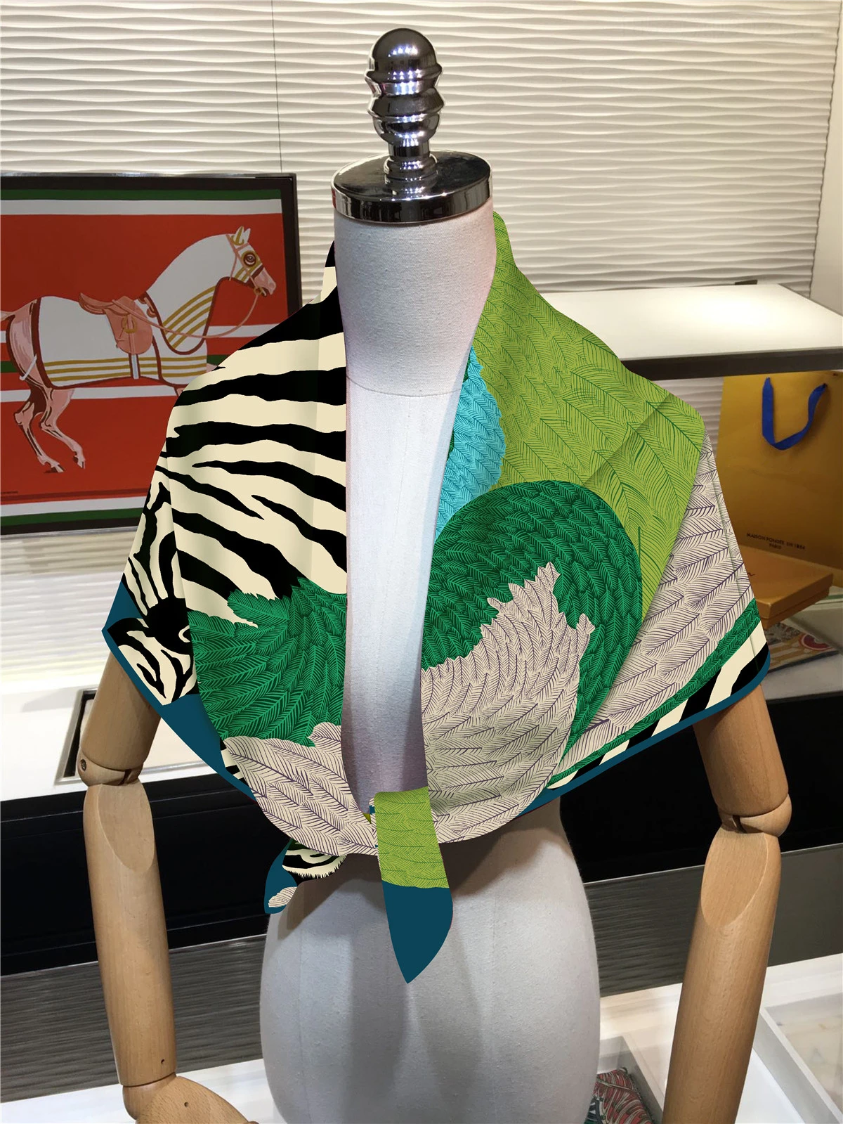 90 cm Klassiker Pegasus Marke Quadrat Schal Frauen Mode Twill 100% Seide Schal Schal Design Hijab Bandana Foulard Kopf Schal – Detail 22