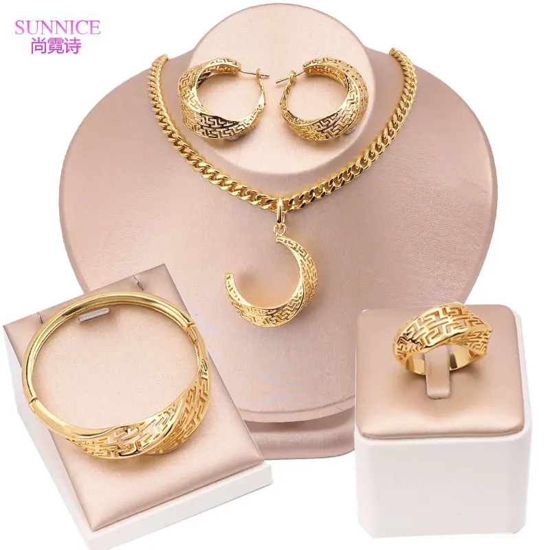 

Trendy 18k Gold Jewelry Sets For Women Luxury Necklace Earrings Ring Bracelet African Clips Earrings Set Bridal Jewelry Set