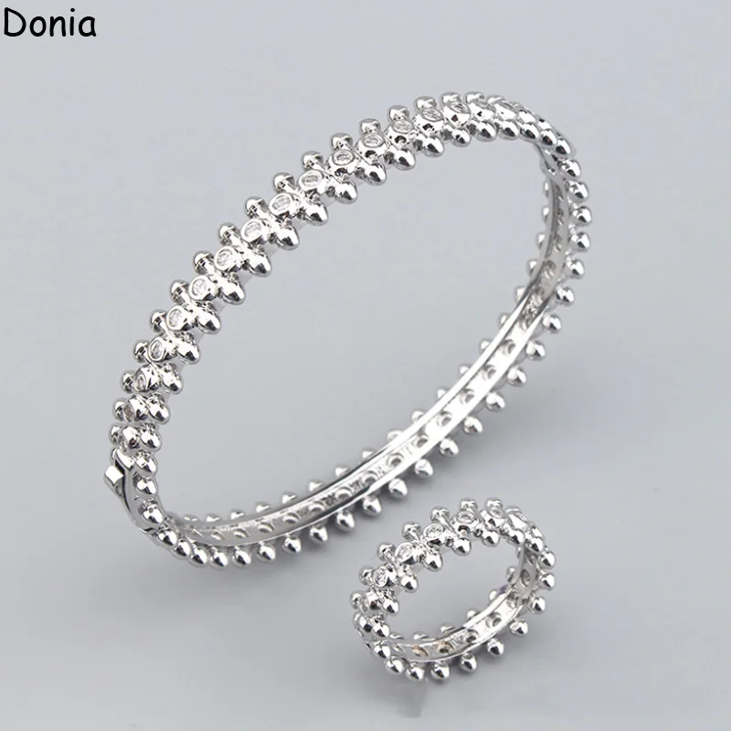 

Donia Jewelry European and American Fashion Rivet Titanium Steel Inlaid AAA Zircon Luxury Bracelet Ring Set