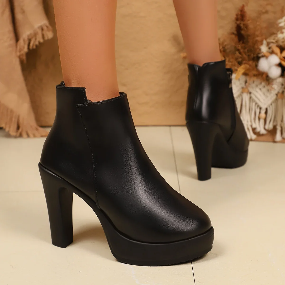 2025 Women's Classic Block Chunky Heel Platform Boots Round Toe High Heels Black Ankel Boots for Big Large Size Booties