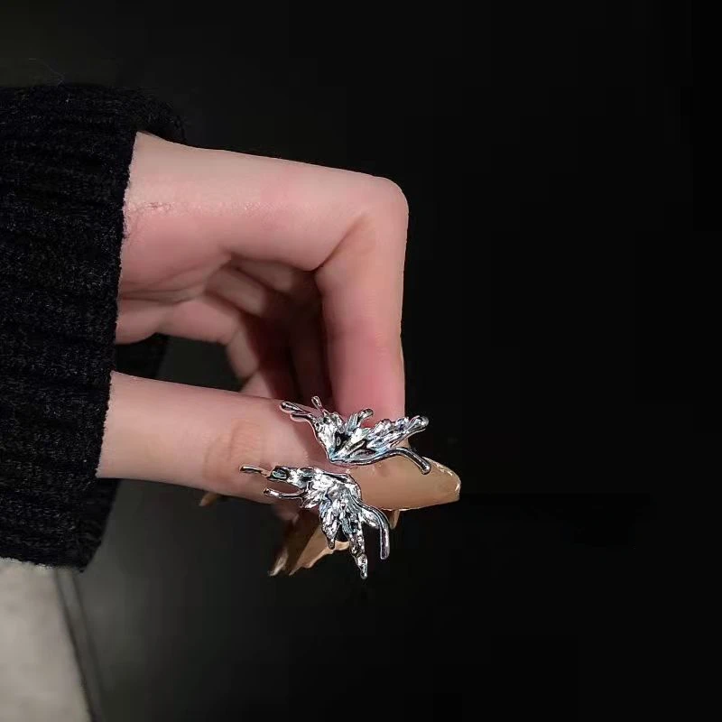 2025 Fashion Style Women's adjustable butterfly vintage punk metal ring, fashionable and exquisite Gothic accessory_voghion.com
