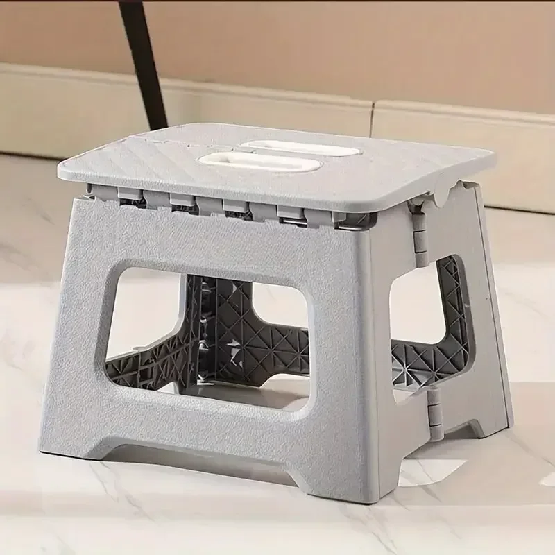 Portable Folding Stool Ultralight Foldable Fishing Chair Outdoor Folding Camping Stool Beach Hiking Travl Chair