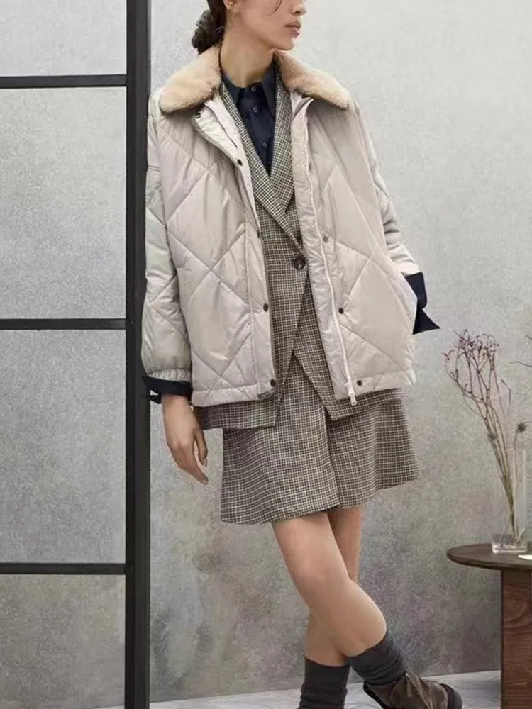 

Women Single Breasted Down Jackets Autumn Winter 2023 Turn-Down Collar Fashion Warm Diamond Print Zipper Ladies 2 Colors Coat